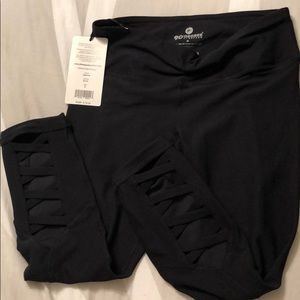 Capri black workout leggings